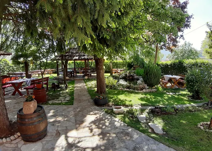 Brana Gorica Apartments