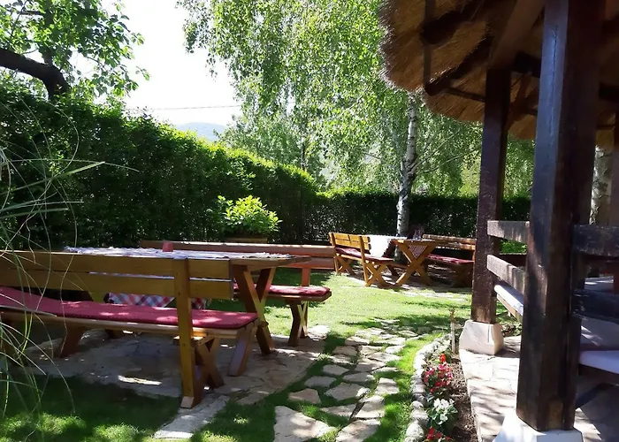 Brana Gorica Apartments